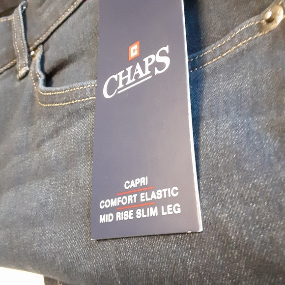 NWT CHAPS COMFORT ELASTIC MID RISE SLIM LEG CAPRIS - Picture 3 of 9